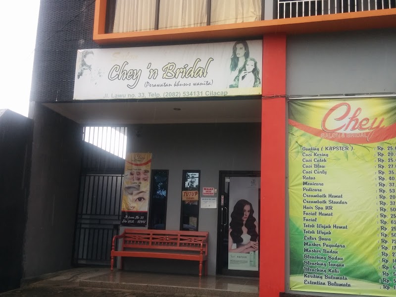 Mengapa Salon Hapsa Jadi Pilihan Utama Warga Cilacap untuk Kesehatan Rambut & Kulit?